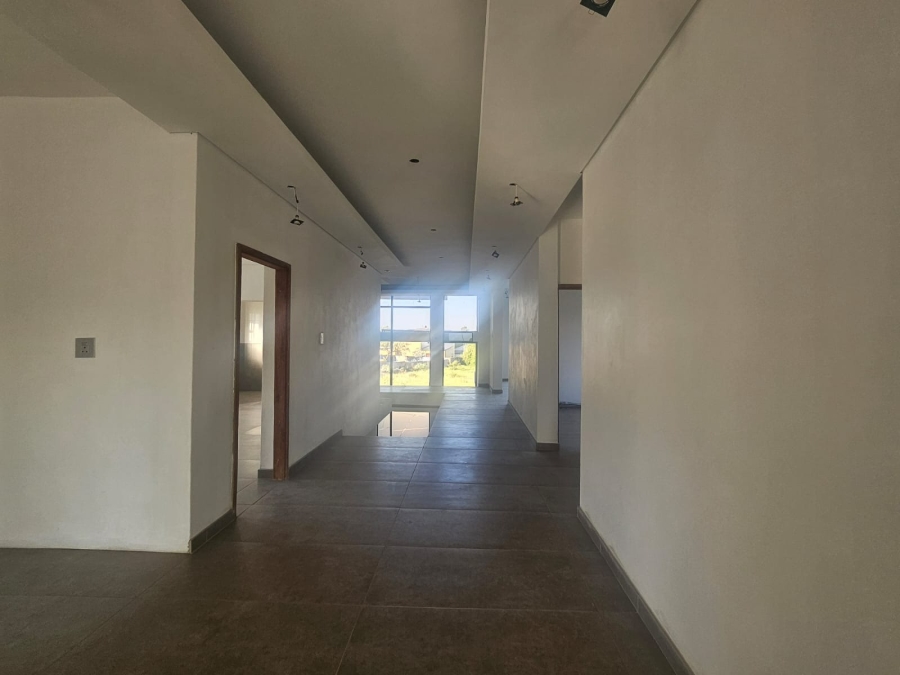 7 Bedroom Property for Sale in Melodie North West